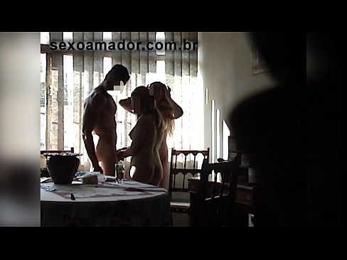 ❤️ Sexveninder inviterer en kæmpe mand og en trekant med ham ❤️❌ Porn video at da.massagsaransk.ru ❌